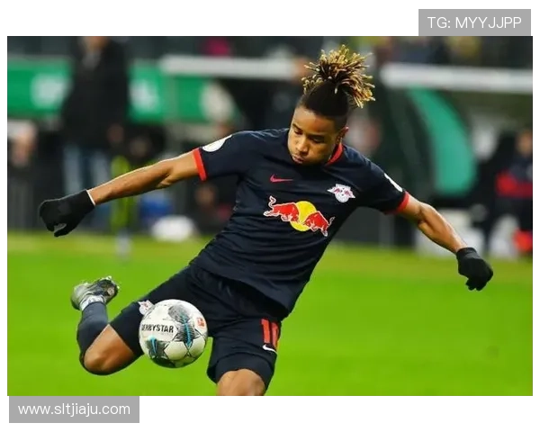 恩昆库绝平米兰客场战平紫百合