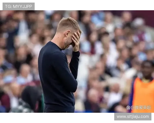 英媒称西汉姆降级努诺无偿下课