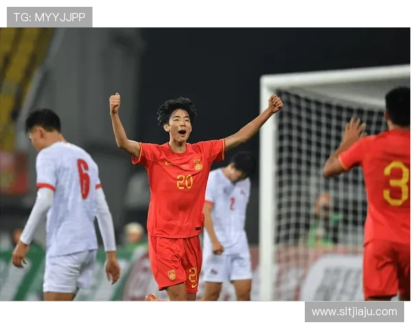 [国]唐天翼送精妙传球 白余涛单刀推射得手.